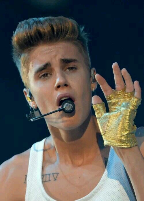 forever and always a Belieber!!! Love you so much Justin, you completed my life!!
Follow me I follow back!