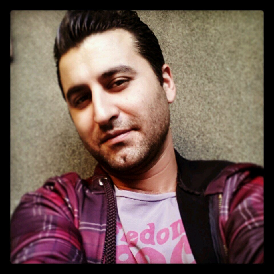 MÜZİK



     ERCAN SERT       5'i BİR YERDE maxi single

Unkapan’ın da ki raflardan müzik marketlere yeni bir ses