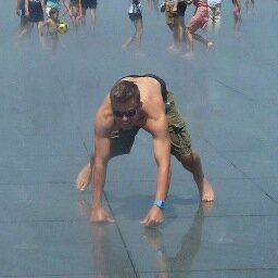 Louislenaerts's profile picture. 