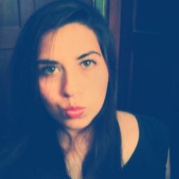 mis mayores talentos cantar, actuar instagram: angelesmaria12