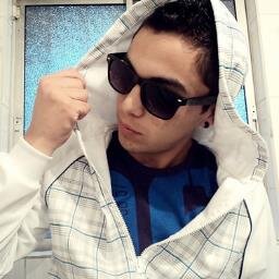 Modelo, actor porno, estrella de rock... sí, todo eso quisiera ser.
