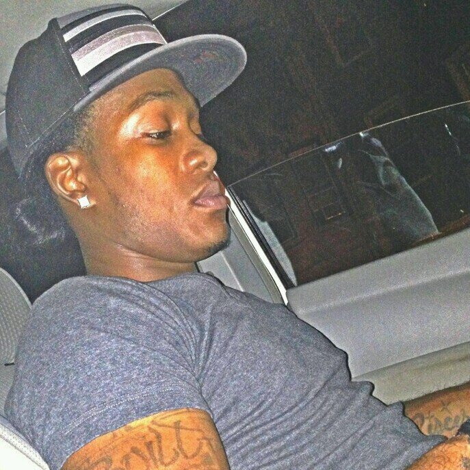 $tr8Cash Holley chucked up