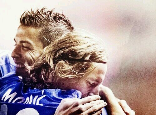 No es lo mismo ser del Madrid que ser Mα∂яι∂ιѕtα
Mσυяιинιѕтα. Gracías José Mourinho por tanto.