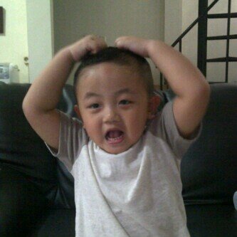 PhaneeLee's profile picture. I got 99 problems, waking up early is one.