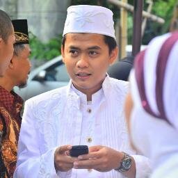kang_vian's profile picture. Mulai apa yang harus engkau mulai, dan selesaikan apa yang kau mulai | ceritamu baru saja dimulai, dan jangan mundur sebelum dimulai :)