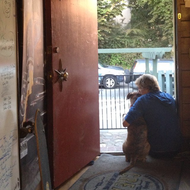 Collinoscopee's profile picture. UC Berkeley '15. Stealth Belt Inc. VP 🌊 #NoColonStillRollin