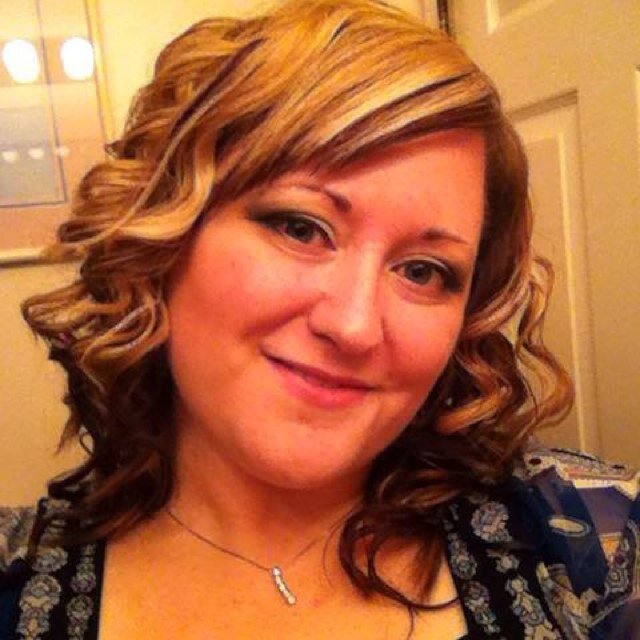 nofret13's profile picture. Artist, wishes Traveling could be a paid job and plays WOW