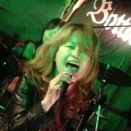 I live in Japan, Tokyo. I love singing so much.