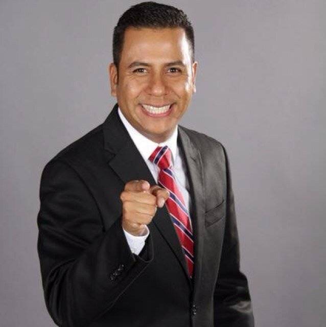 Conductor Noticiario “Compacto” Canal 10.1 - Catedrático de la UAT - coaching motivacional. Disfruto la vida gracias a Dios.
