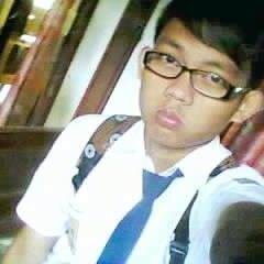 Aku tetaplah aku dan takkan pernah menjadi orang lain. :D