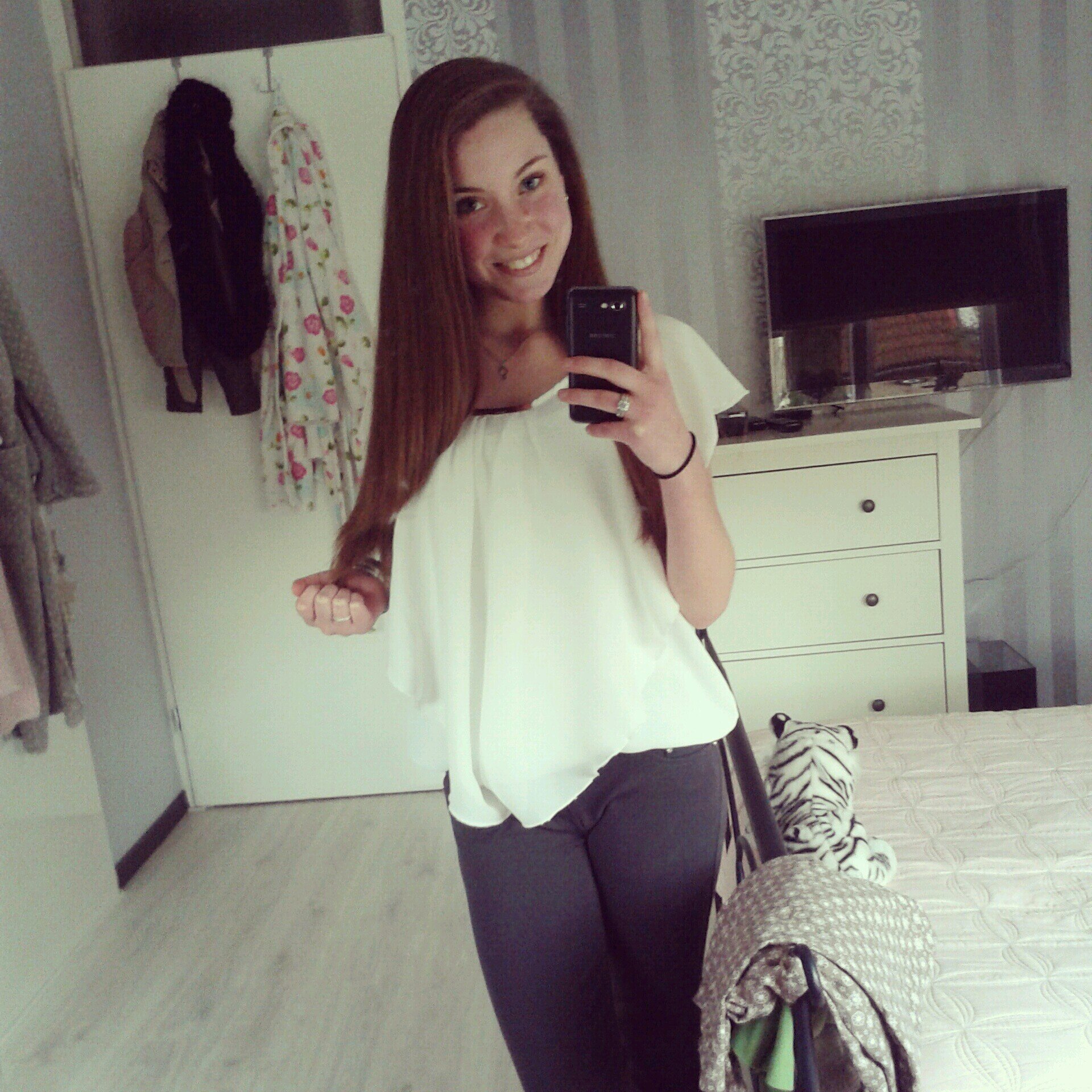 Insta: TJP__