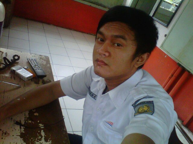 I wish a miracle come to me O:)
