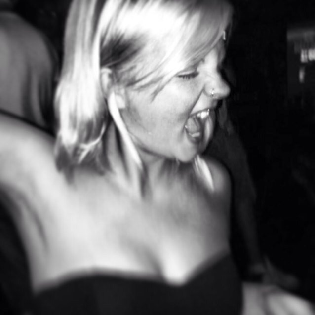 lozzerrrrr's profile picture. 