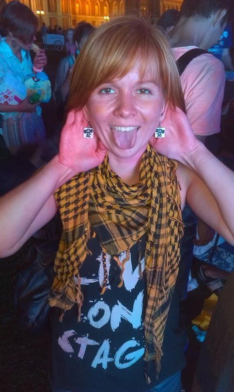 me is me... I love my life and the people in it =))