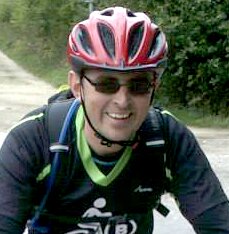 Christian, husband, father. Cyclist, graphic designer.