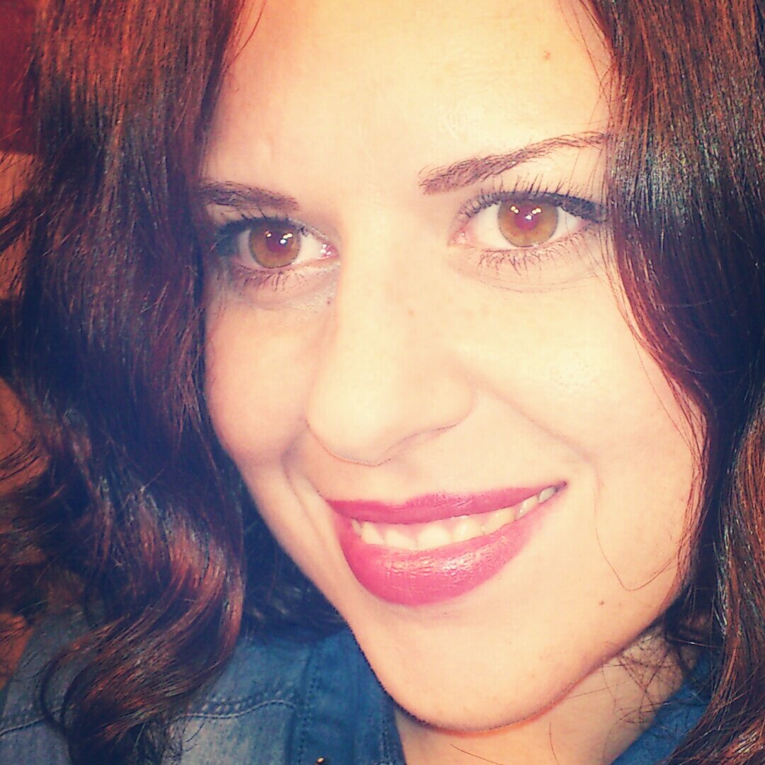 VestirparaVivir's profile picture. Asesora de comunicación e imagen personal + @ClubMarcando #Comunicación #Marketing #Moda