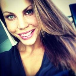 По-русски говорю!:) Visa pasaule kabatā!! Extraordinary girl! aha^^ #followback