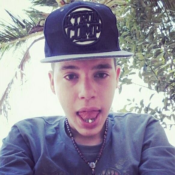Lindu, gostoso, cheiroso e mentiroso † Walker△