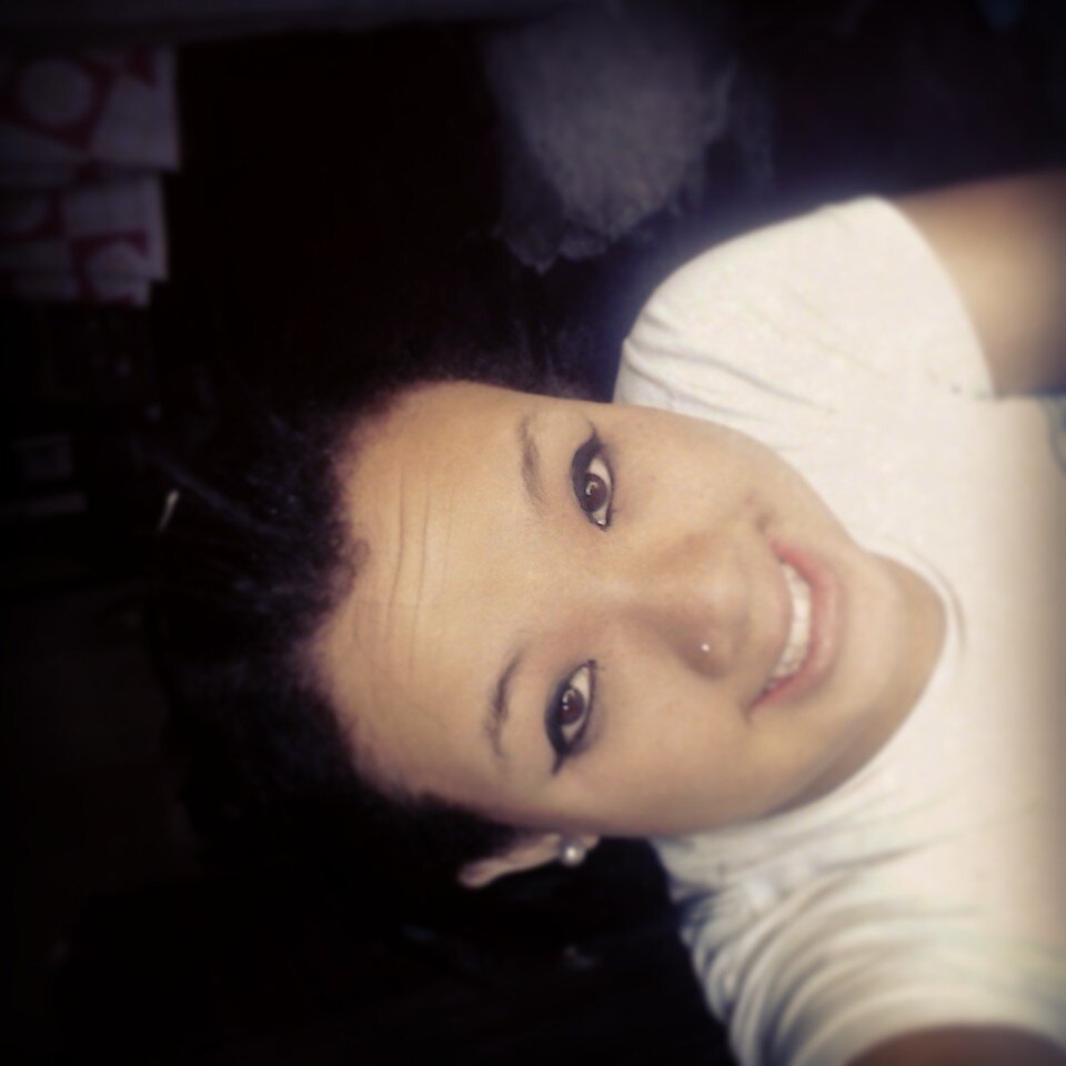 Instagram  _larissaayumi