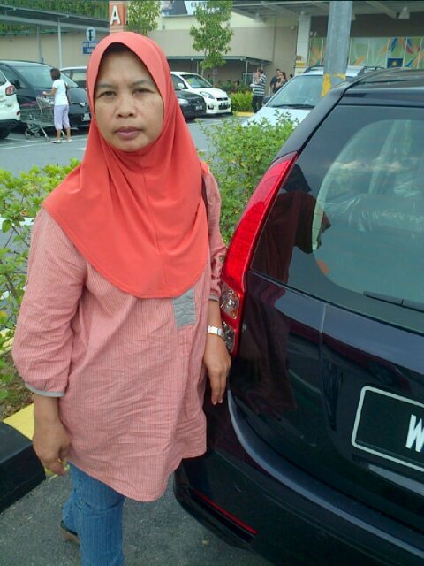 Siti Nurhayaton.
