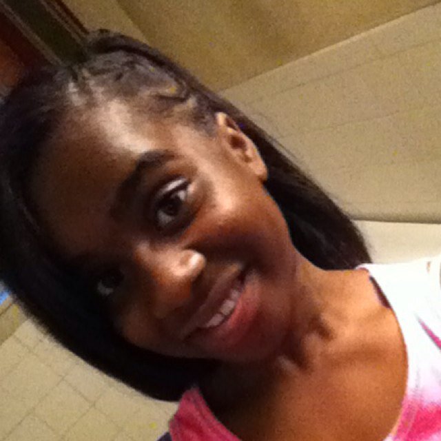 Kik-swaggout_amina Snapchat-swaggout_amina IG @__cdlb__