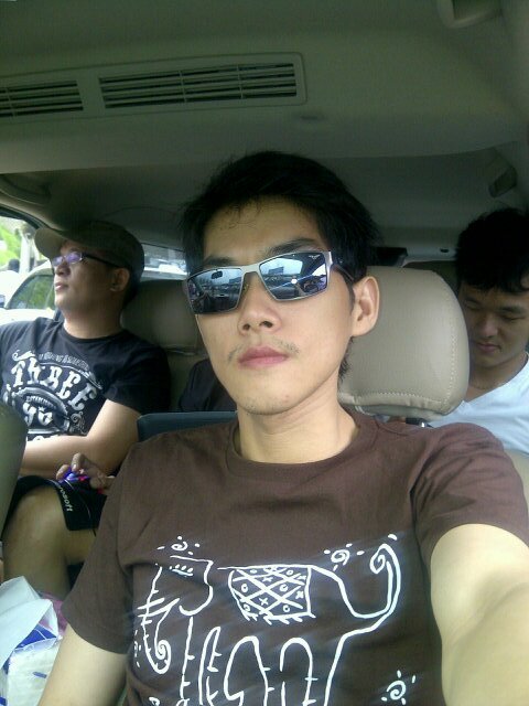 Green86_arman75's profile picture. Hawa sejuk di Brastagi.. Pemandangan indah sekali.. Kalo teman sejati.. Pasti aku inget sekali.. Add my bbm 285296FB