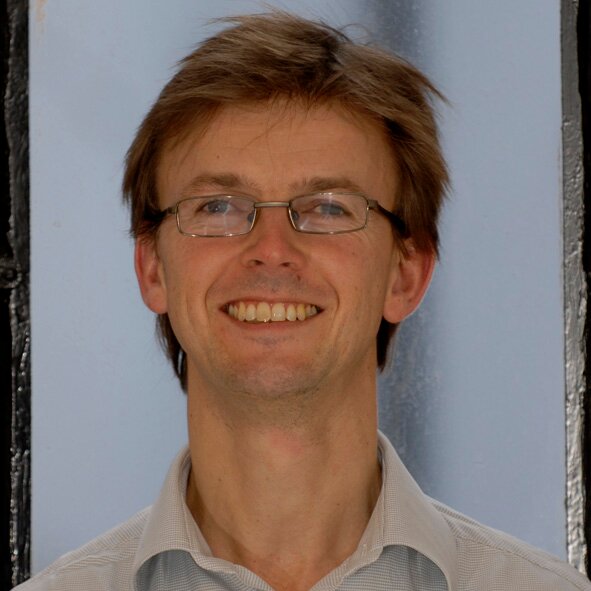 Leder av Cenate, styreleder i Zero og Differ. Teknolog, grunder og investor innen global sol- og batteriteknologi.