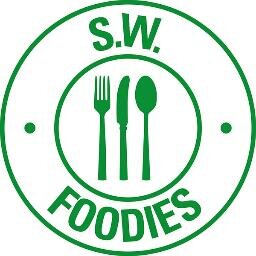 Londoner writing a food blog with an unhealthy obsession with sushi, dim sum, and everything else that keeps hunger at bay!!