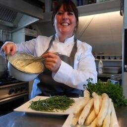 ZUIDeten's profile picture. Nanja Pol,horecaondernemer restaurant ZUID te Hoorn, smaakmaker, groot liefhebber van eten en drinken
