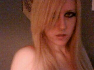 One Damn Sexy Youtuber; Nawt.
Just a chick who likes Youtube, &Riding Horses. I try to eat healthy and exercise... but seriously, Who REALLY has time for that?