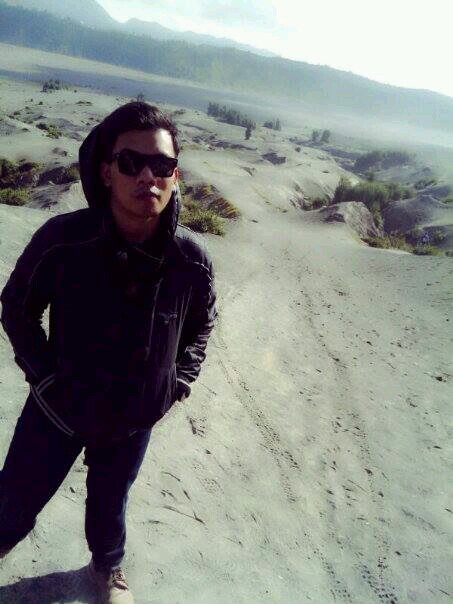 This my new account,, the old one @nebnywiharto was hacked follback ya thanks