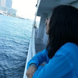 _lindahermiz's profile picture. 21-year-old journalism student, aspiring travel writer. I just want to Explore. Dream. Discover.