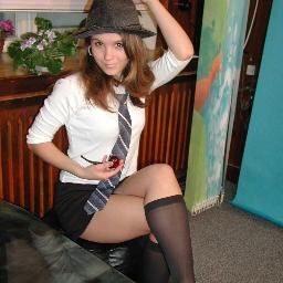 sexyincome's profile picture. Hi I'm Petal Kingsley. I help #camgirls get paid more and work less by showing how to build a passive income and private fanbase. misspetal@sexyincomecoach.com