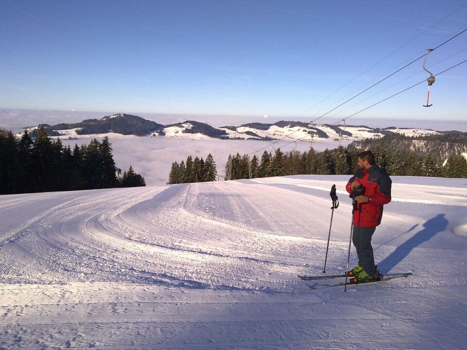Skilift im Zürcher Oberland, 3 Lifte, Familienfreundlich, seit 60 Jahren
