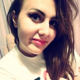 ∞ I was born to be a Directioner∞   

IS MY NEW TWITTER
http://t.co/0aoksZvT --my page