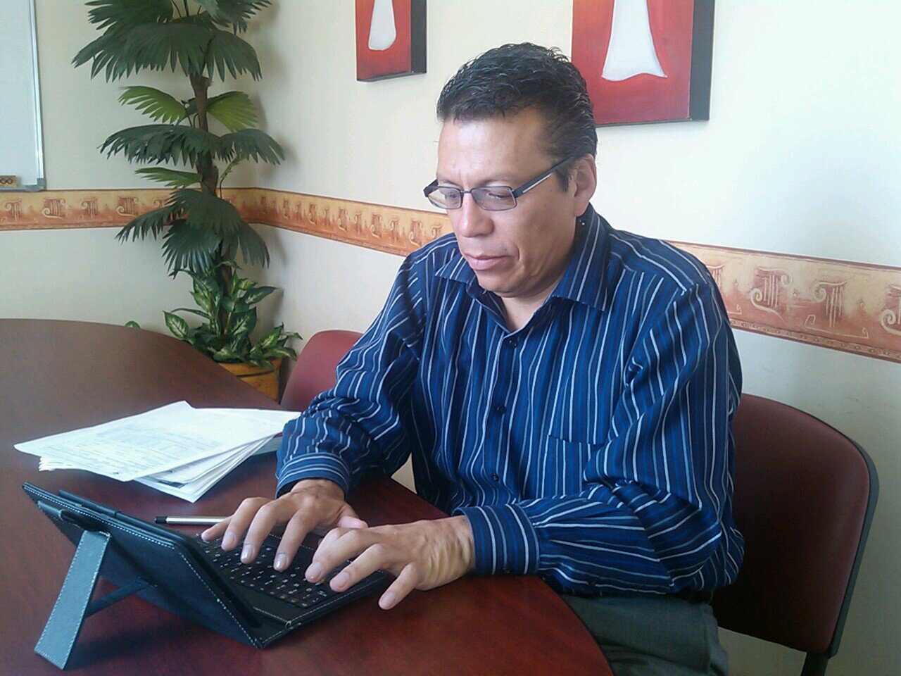 Estudio en la Facultad de Medicina U.N.A.M CCH oriente secundaria Ludwig Van Bwethoven