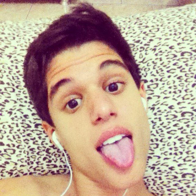 oi ;3