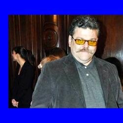 #chánchànchán hace mi caserola! si me responden mal me chupan las volas!