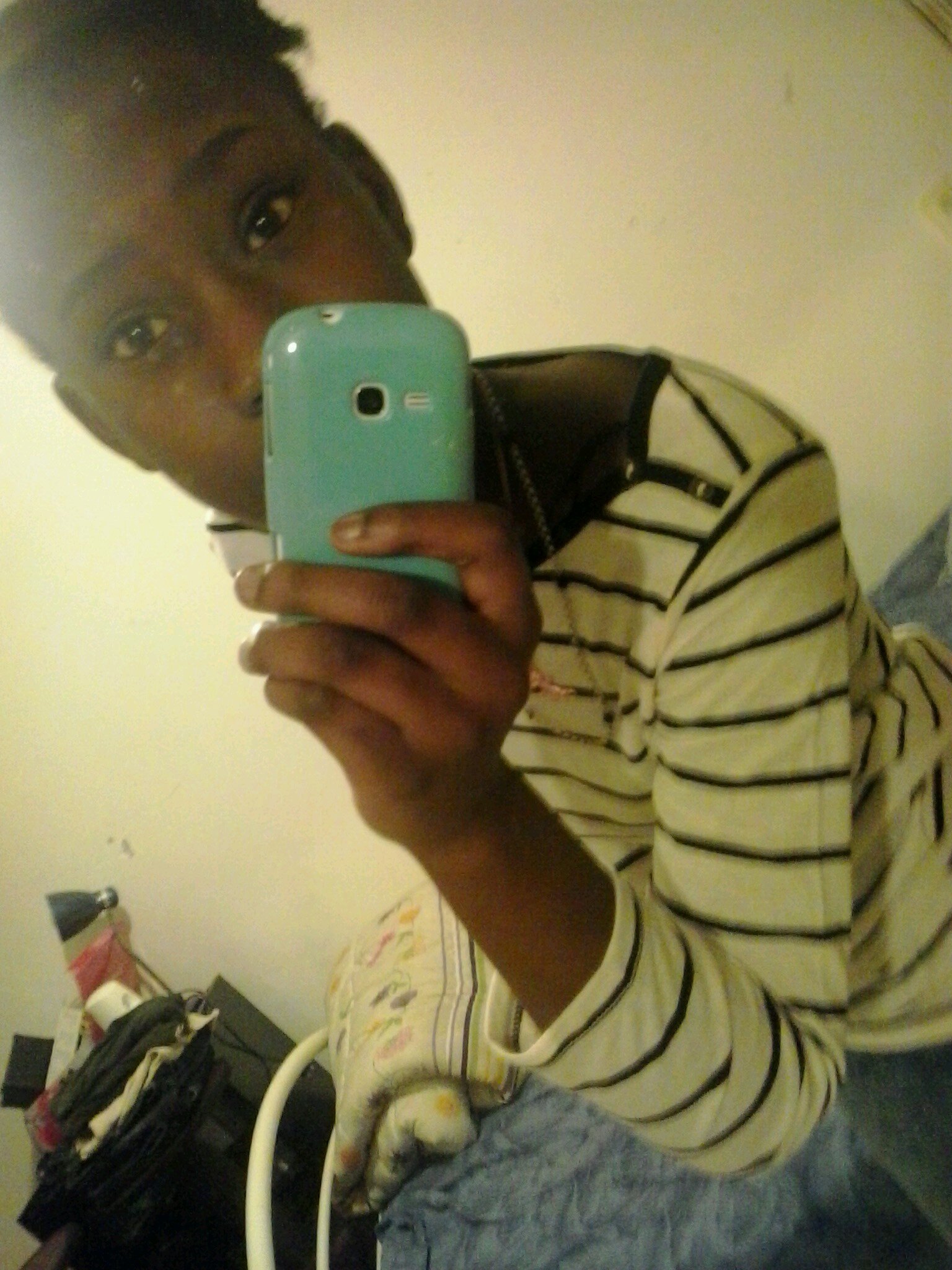 Heex Follow And  i'm follow back    :D