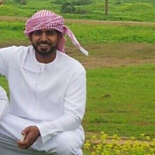 العين