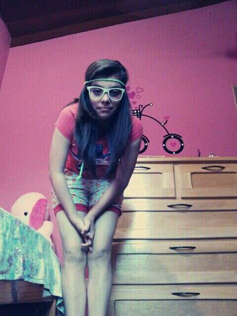 Jaz_Sana's profile picture. Your memories live in my