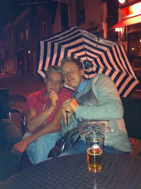 LeonEsinge's profile picture. 