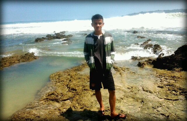 baehaki_codel's profile picture. 