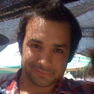 Enamorado, papá, soñador y punto  Si no le gusta mi perfil #SalgaDeAca
