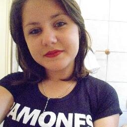 ∿  É porque o mundo anda muito hostil ..