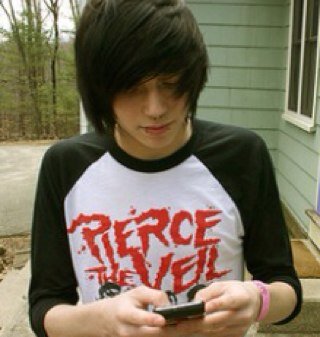 Im josh! 18! Vampire (^,,^) ! Gay