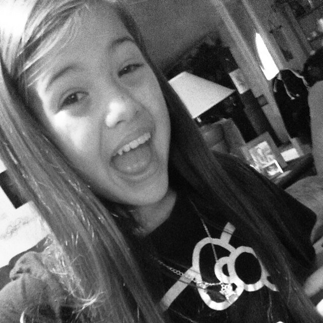 Hey guys,yall should follow me cause i follow back and i love you guise. So please follow me, I FOLLOW BACK, Lol love yall. Stay gorgeous. Lol