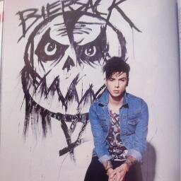 SnowFilledBlood's profile picture. Hey guys it's superman swag here! May i saw i am a Directioner and a Bro! PewDiePie is my favorite person in the world!! So i'm close to the limit so *brofist*