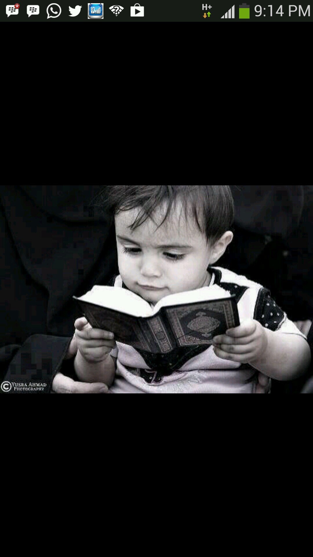 ‏عبارة دافئة جداً ، لا تحزن إن الله معنا ،
صل على النبي..♡