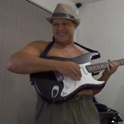 SOU ARTISTA, VIVO FAZENDO ARTE